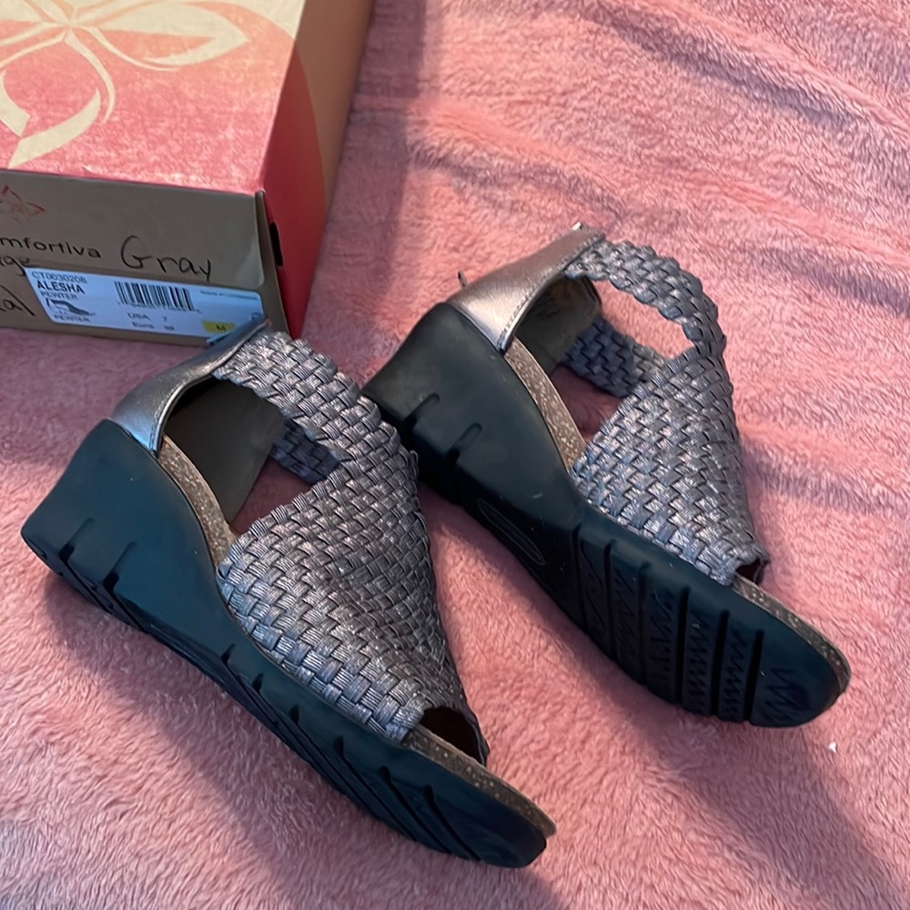 Pewter low wedge sandal. Comfortiva